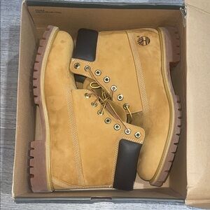 Timberland Men's Wheat Nubuck Boots